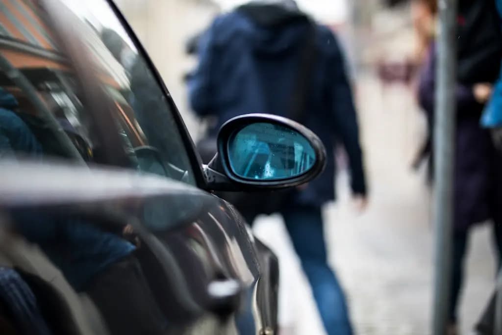 que es el pre safe de mercedes